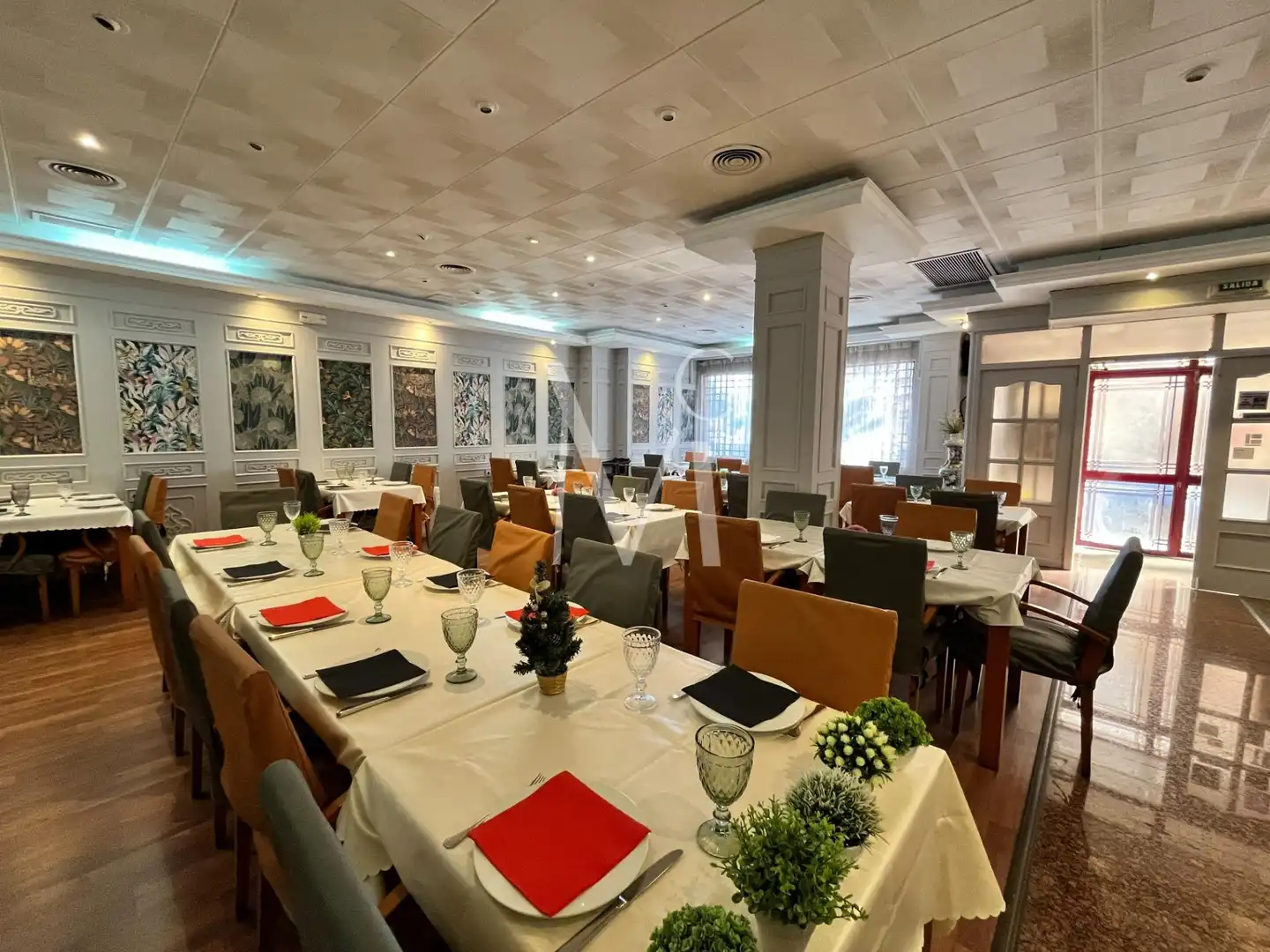 Dining room of Commercial properties for rent in Valencia