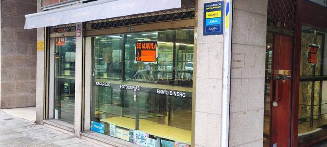 Local comercial en Alquiler en Camelias en Camelias - Pi y Margall