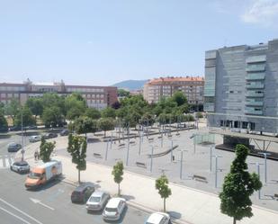 Vista exterior de Pis de lloguer en  Pamplona / Iruña amb Calefacció, Terrassa i Moblat