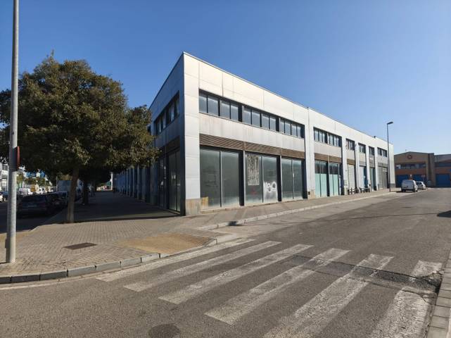 Local comercial en Alquiler en San Jerónimo - La Bachillera