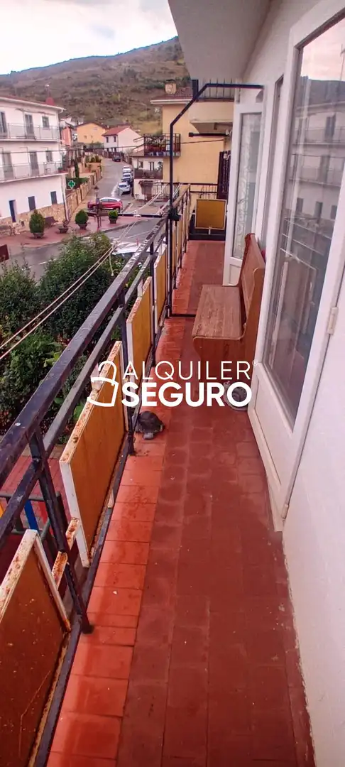 Terraza de Piso de alquiler en Canencia, Madrid