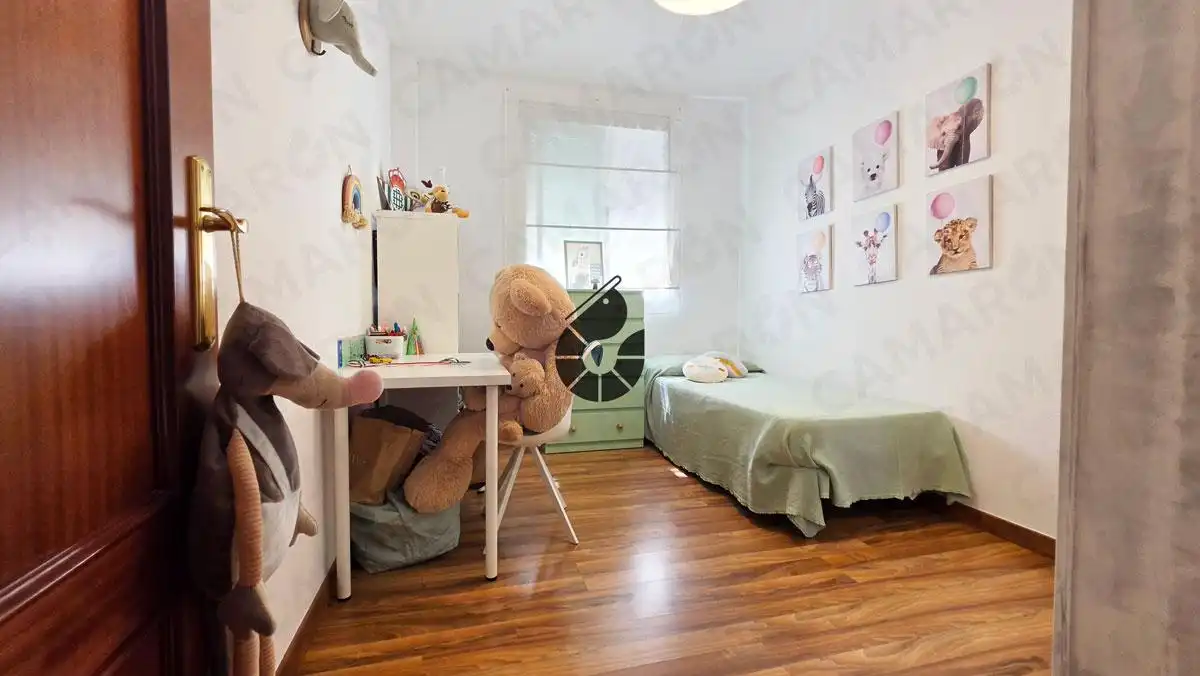 Bedroom of Flat for sale in Coria del Río  with Air Conditioner, Parquet flooring and Storage room