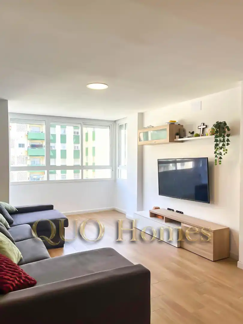 Sala de estar de Piso en venta en Jerez de la Frontera con Aire acondicionado, Trastero y Balcón