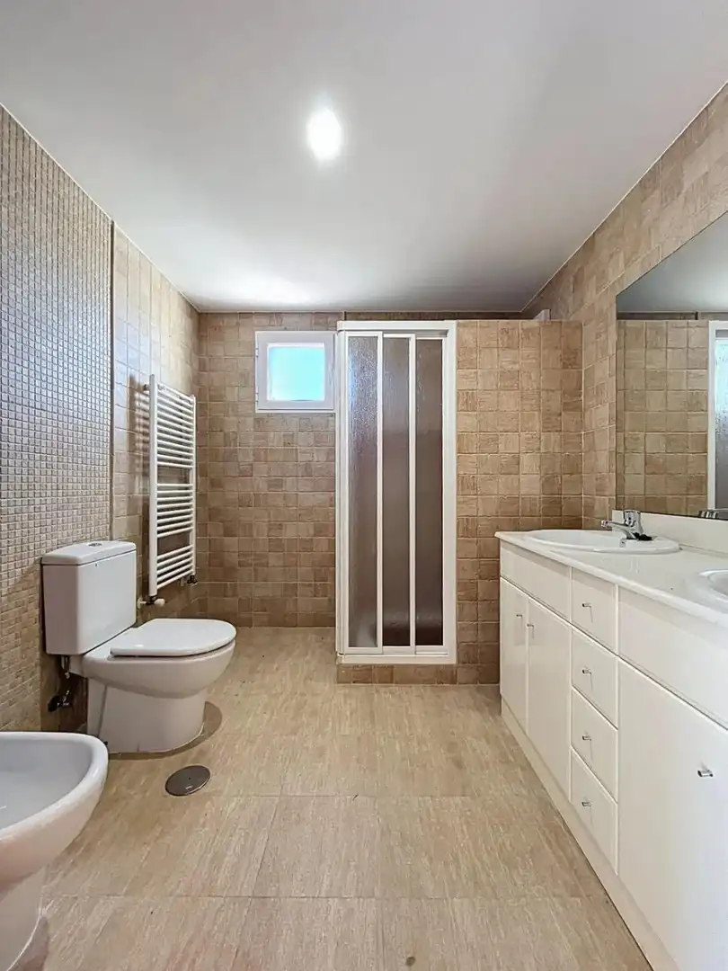 Baño de Casa o chalet en venta en Benidorm con Calefacción, Jardín privado y Terraza