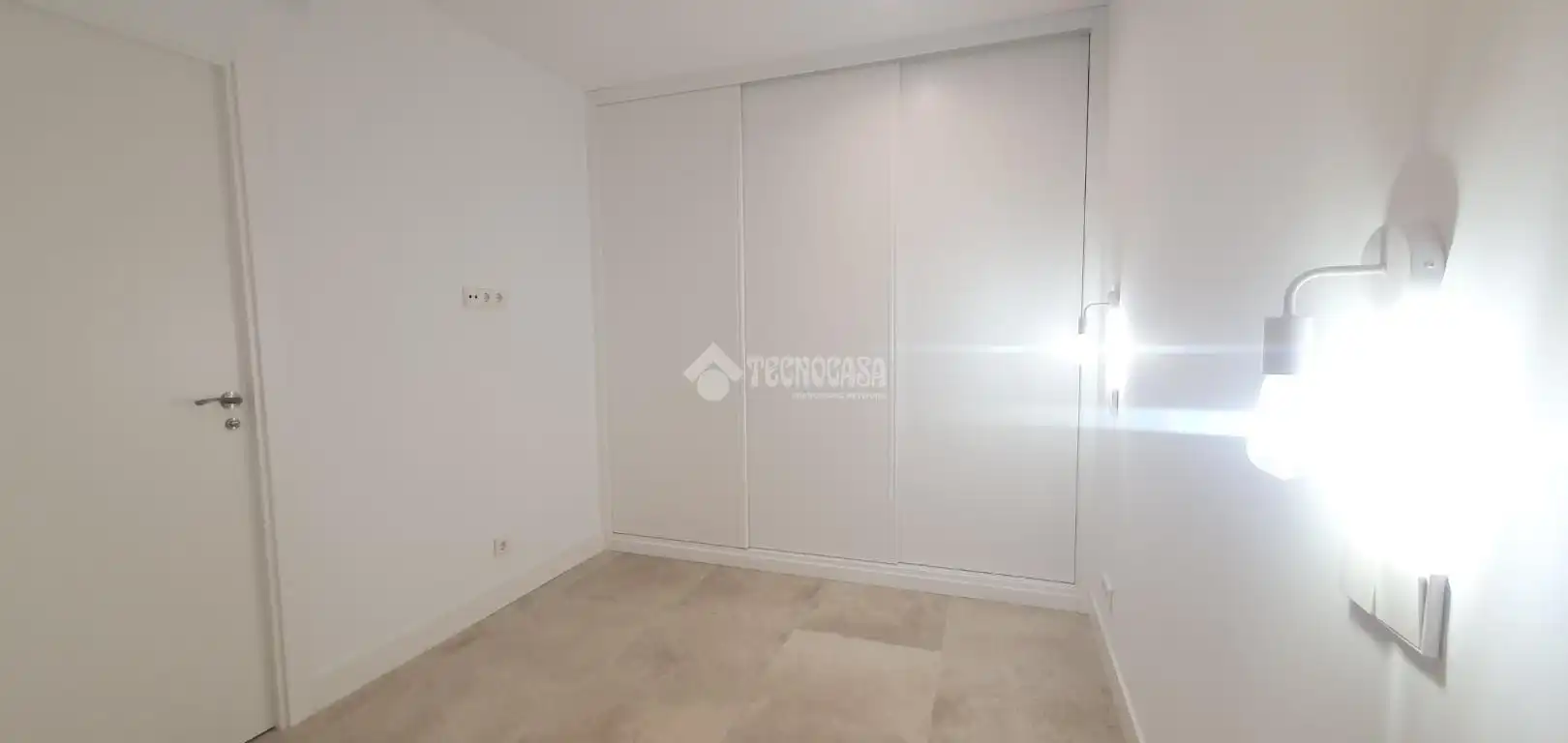 Habitación de Piso en venta en Madrid con Calefacción