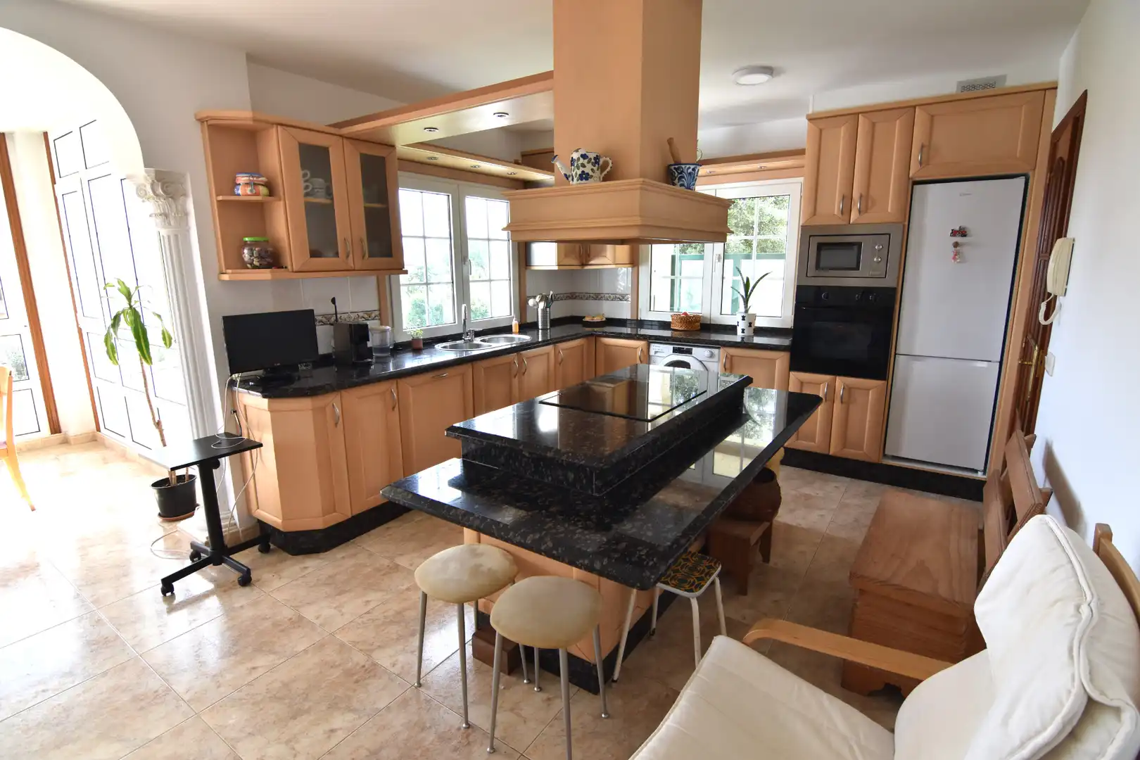 Kitchen of Houses for sale in Sada (A Coruña)  with Heating, Private garden and Parquet flooring