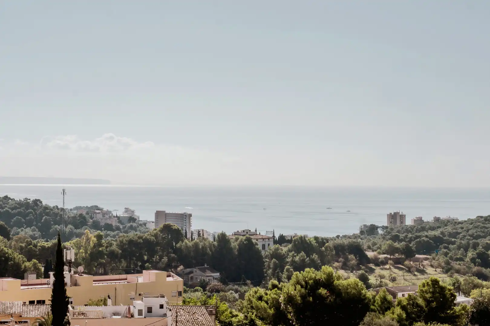 Lands and plots for sale in Ponent