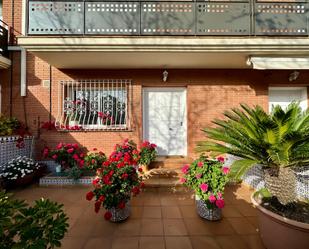 Jardí de Casa adosada en venda en Sant Boi de Llobregat amb Terrassa i Balcó