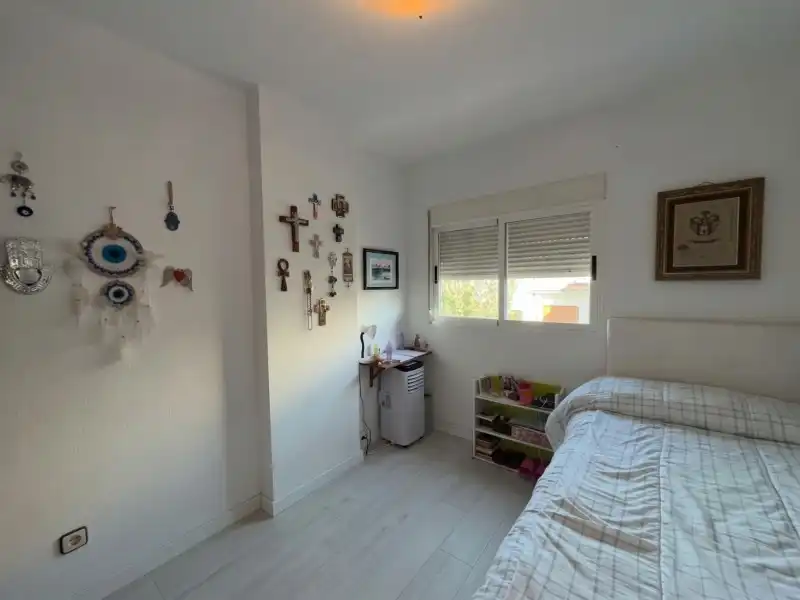 Habitación de Piso en venta en Valencia con Aire acondicionado y Balcón