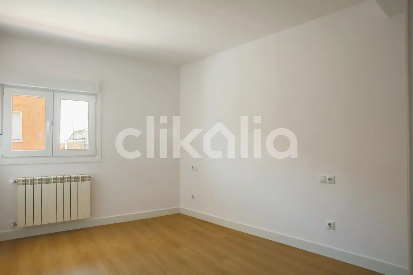 Bedroom of Flat for sale in Alcobendas  with Air Conditioner, Heating and Terrace