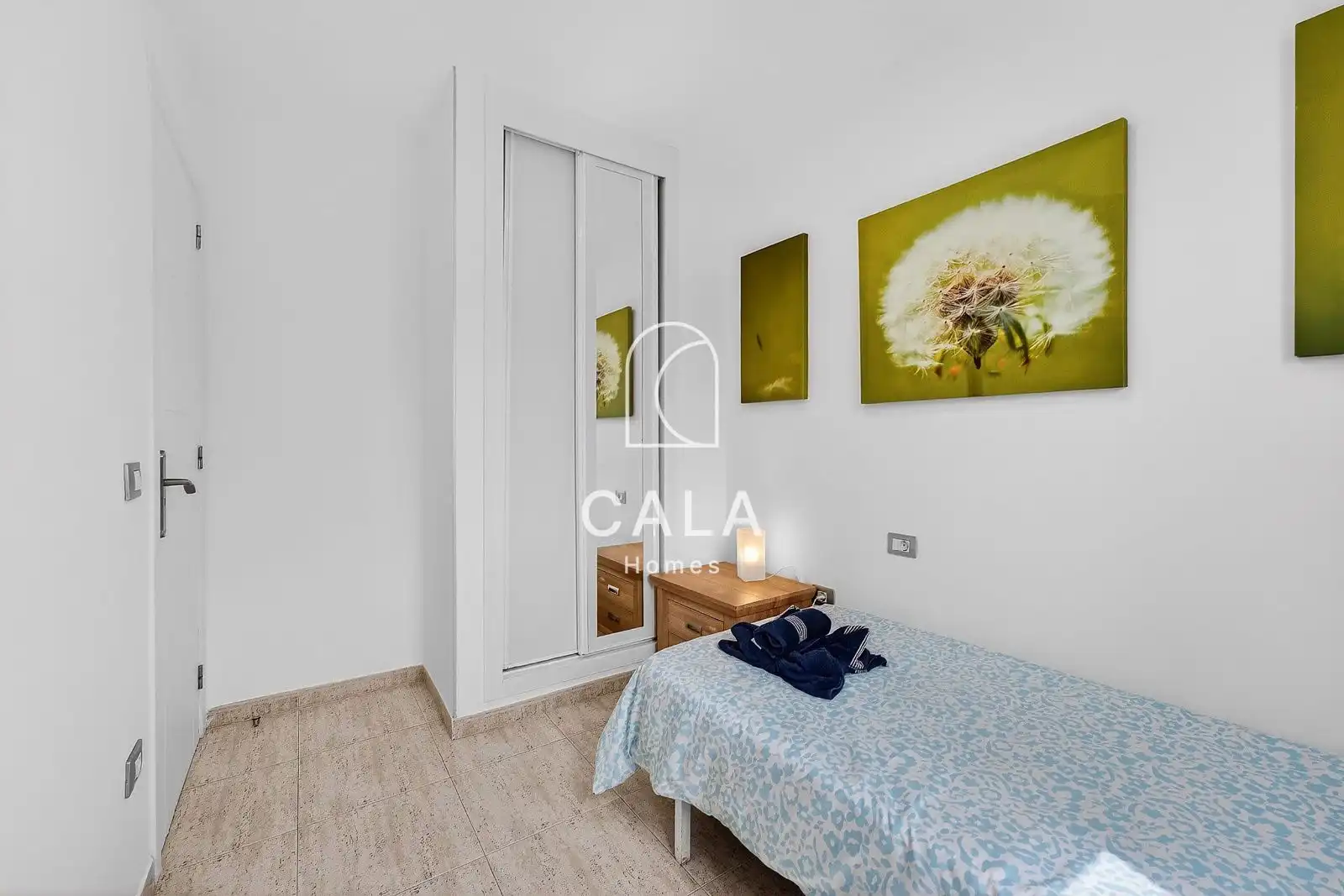 Schlafzimmer von Einfamilien-Reihenhaus zum Verkauf in Adeje mit Klimaanlage, Heizung und Terrasse
