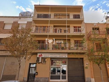 Piso con ascensor en venta en CENTRE