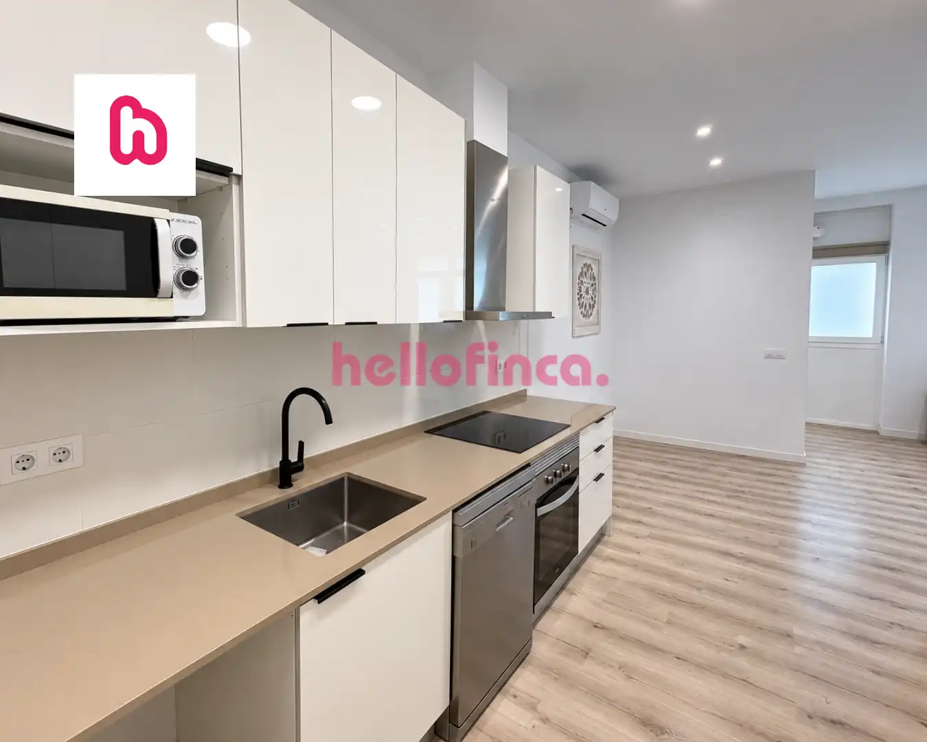 Kitchen of Flat for sale in Badalona  with Air Conditioner and Furnished