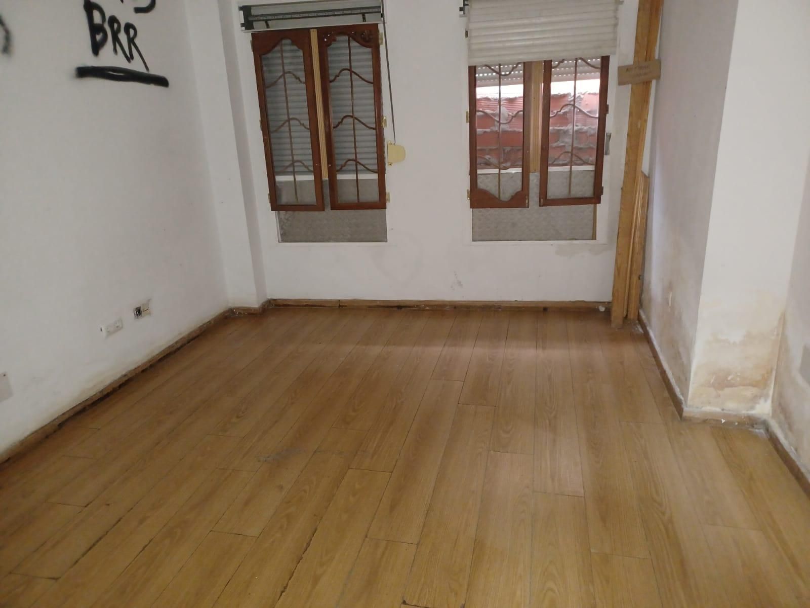 Office for sale in  Huelva Capital