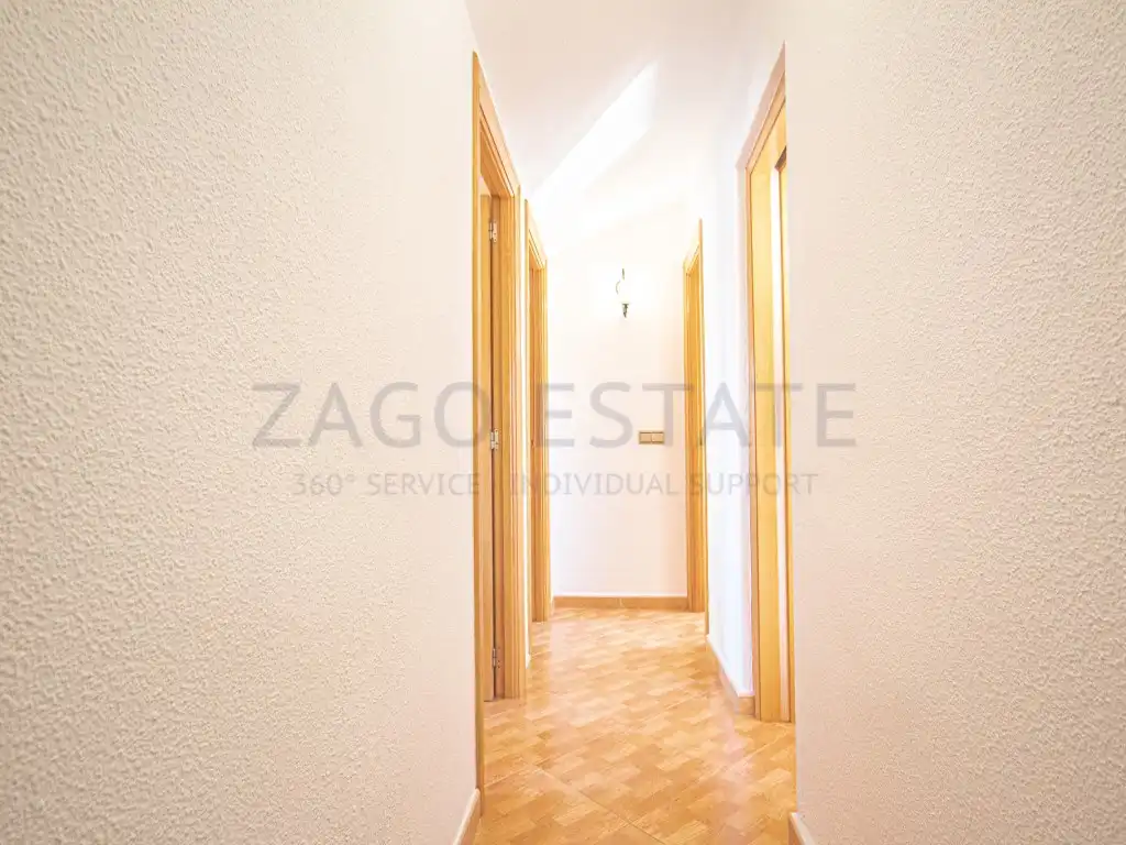 Casa adosada en venta en La Nucia con Jardín privado, Amueblado y Horno