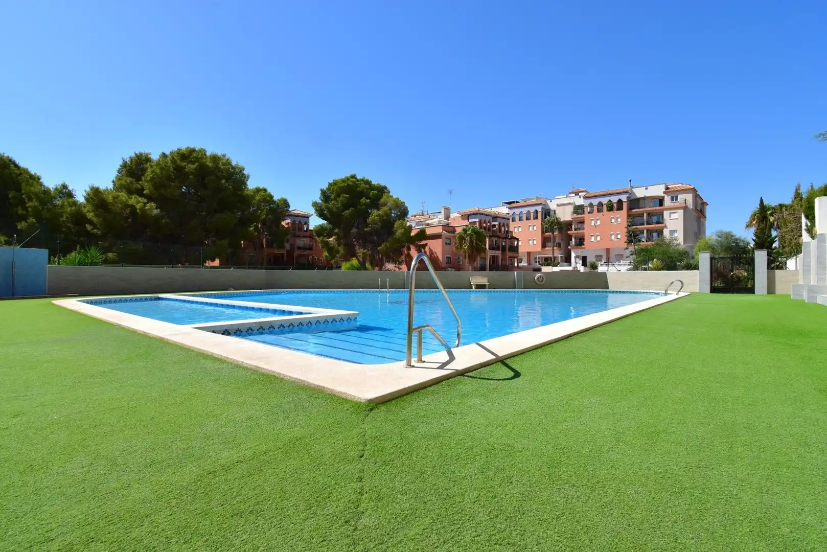Apartament amb piscina en venda a Orihuela Costa, imagen 2