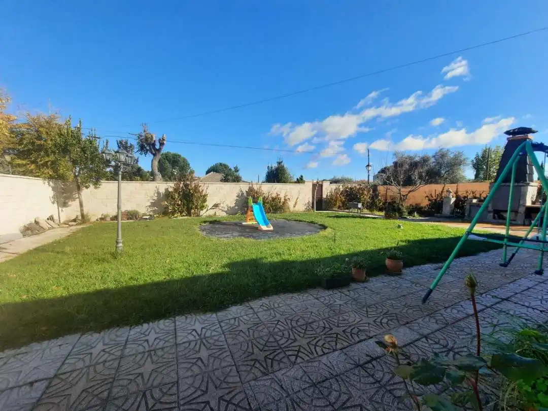 Jardín de Casa o chalet en venta en Escalona con Aire acondicionado, Calefacción y Amueblado