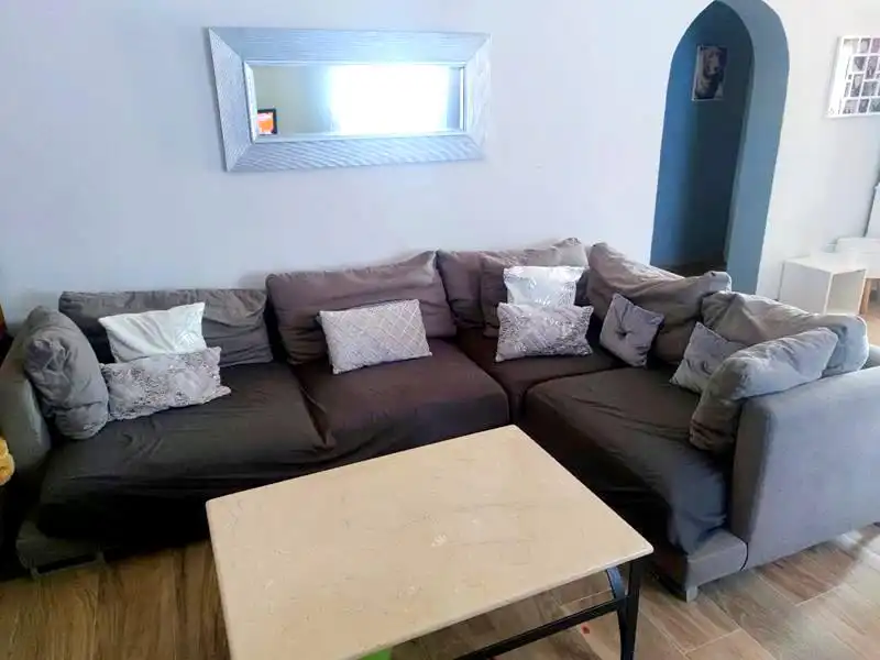 Sala d'estar de Finca rústica en venda en Estepona amb Jardí privat, Terrassa i Traster