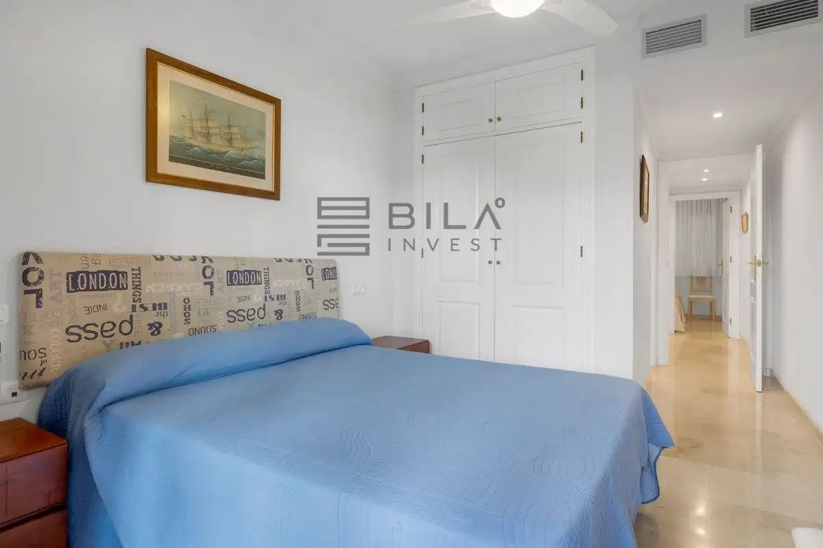 Flat with pool for sale in Marina de Torrequebrada, imagen 14