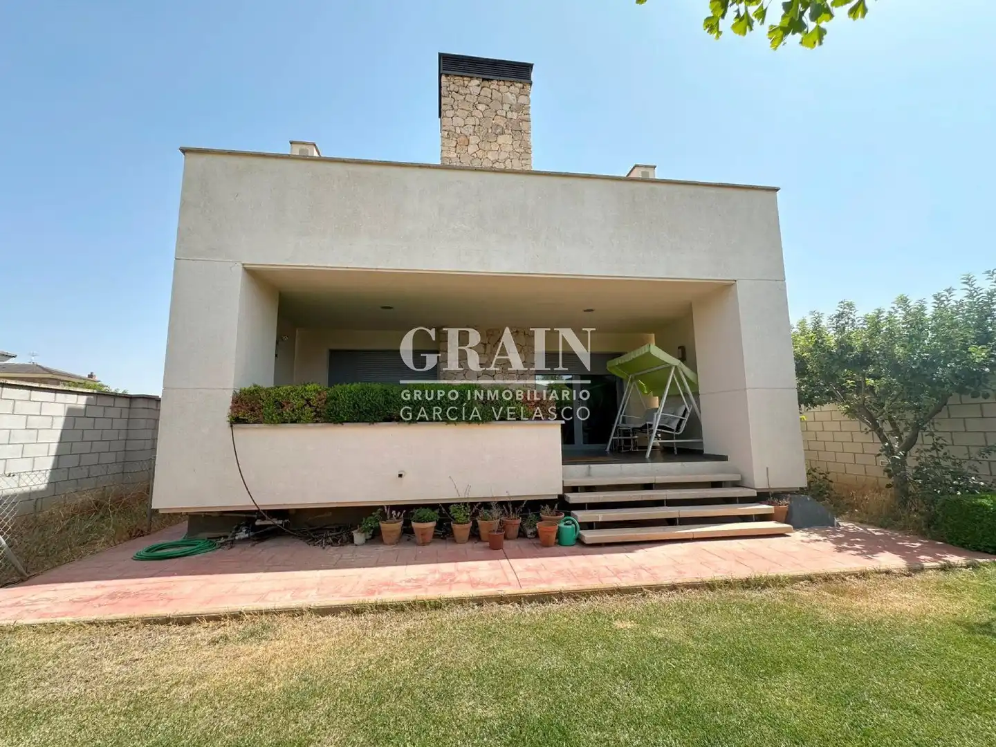 Jardí de Casa adosada en venda en Albacete amb Calefacció, Jardí privat i Terrassa