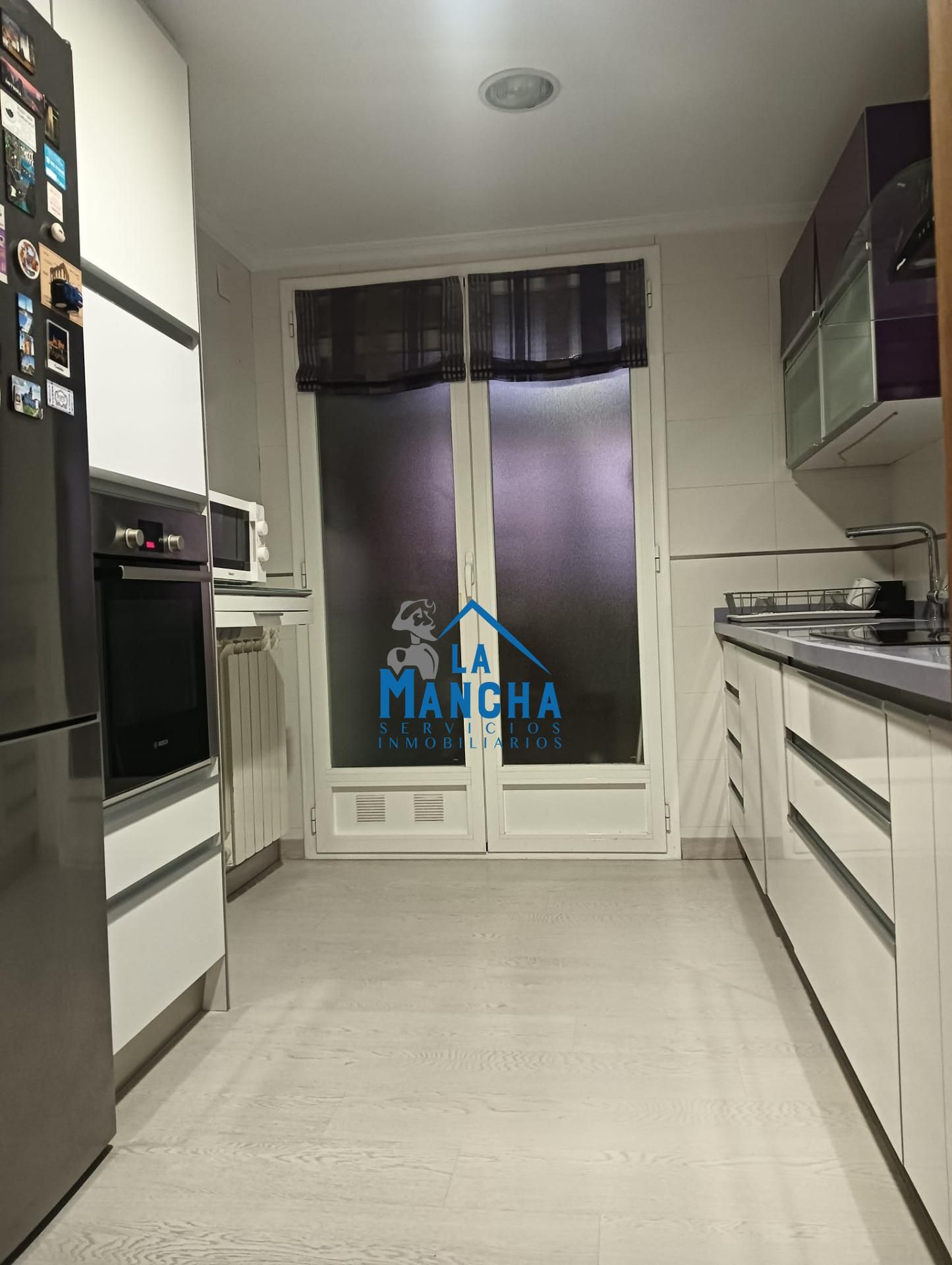 Kitchen of Flat for sale in  Albacete Capital  with Air Conditioner, Heating and Storage room