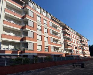 Vista exterior de Planta baixa en venda en Durango amb Calefacció, Terrassa i Traster