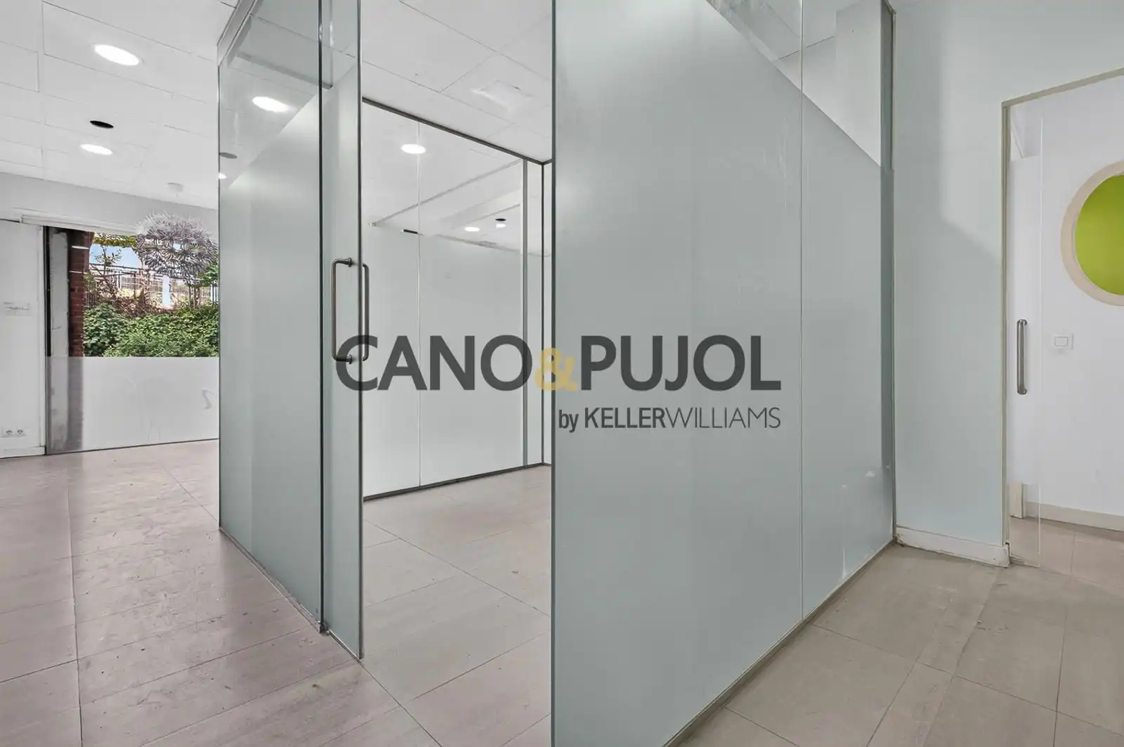 Local comercial en alquiler en LLUIS COMPANYS, imagen 15