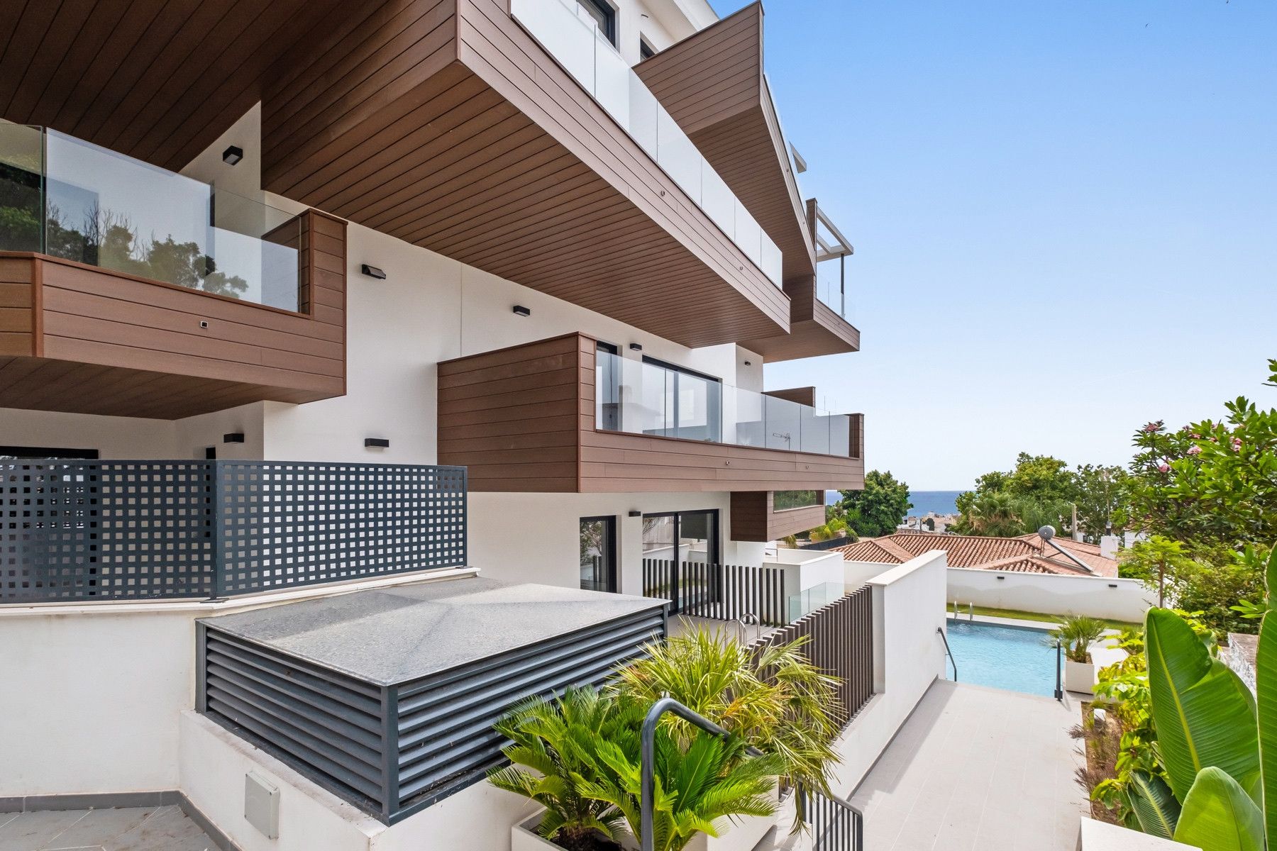 Vista exterior de Apartament en venda en Torremolinos amb Aire condicionat, Calefacció i Terrassa
