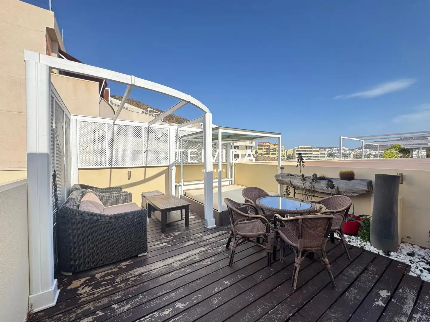 Terraza de Ático de alquiler en Arona con Terraza, Piscina y Amueblado