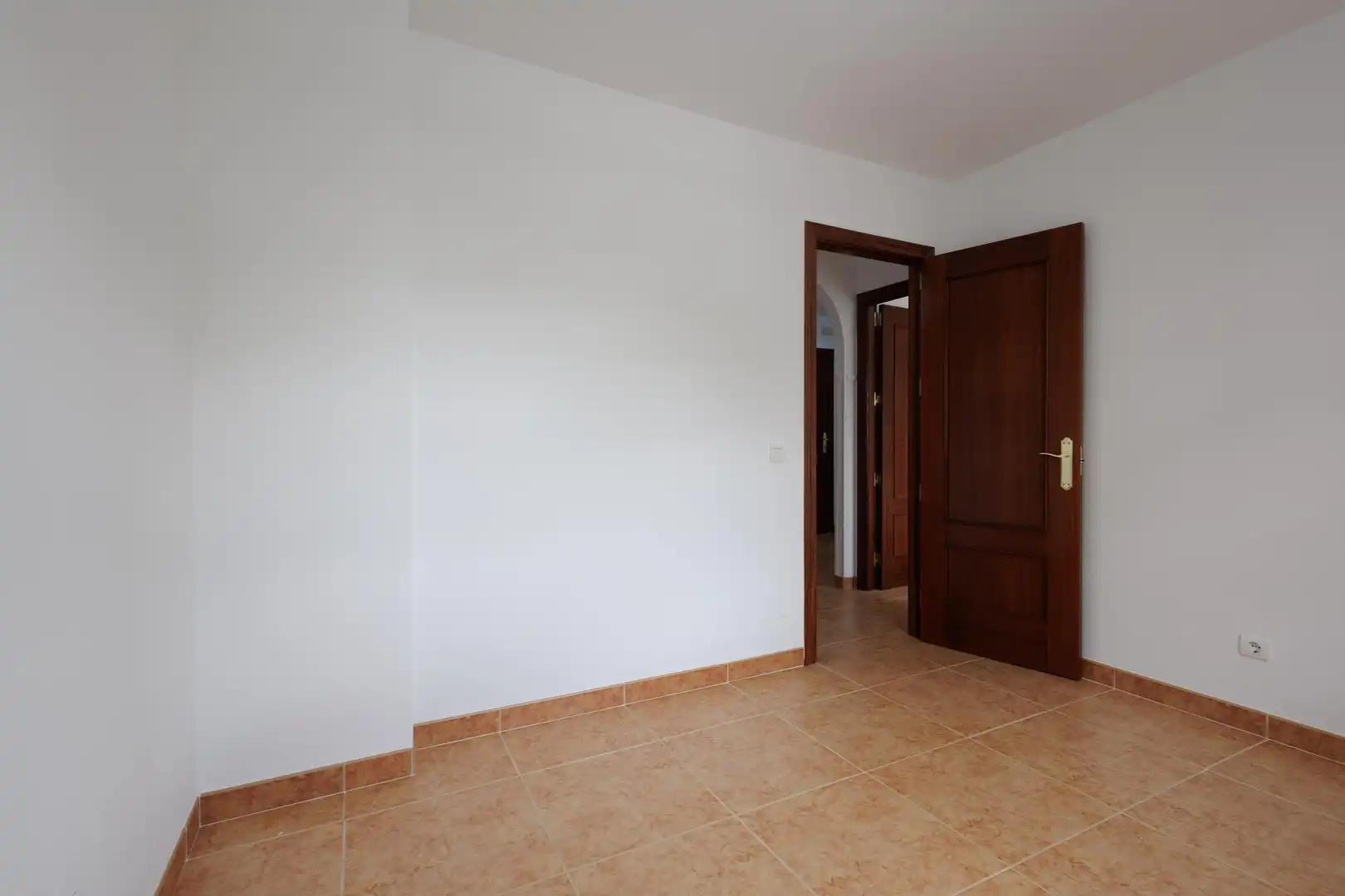 Apartament amb ascensor en venda a Calle Jovellanos #bajo, imagen 16