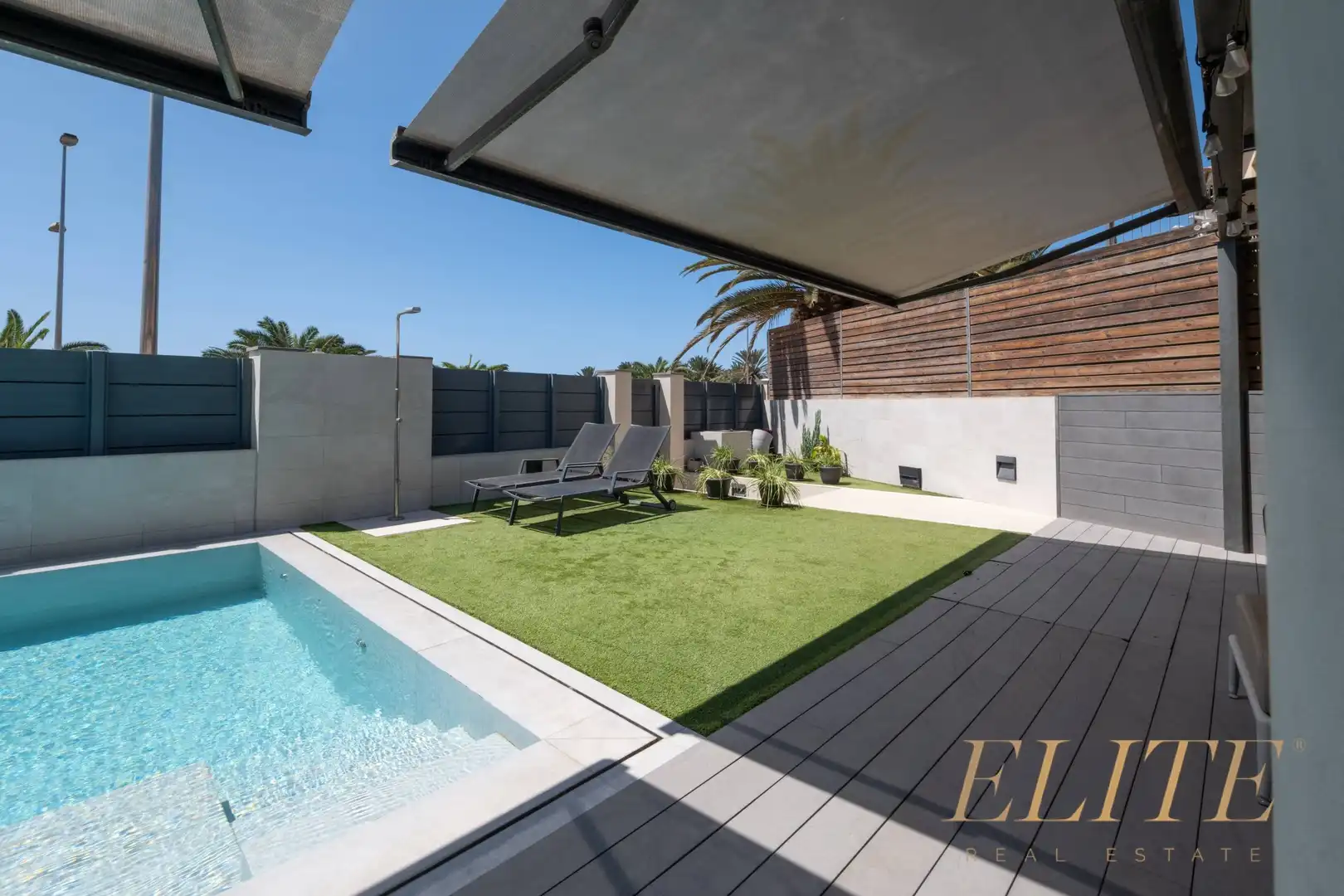 Terrassa de Casa adosada en venda en San Bartolomé de Tirajana amb Aire condicionat, Jardí privat i Terrassa