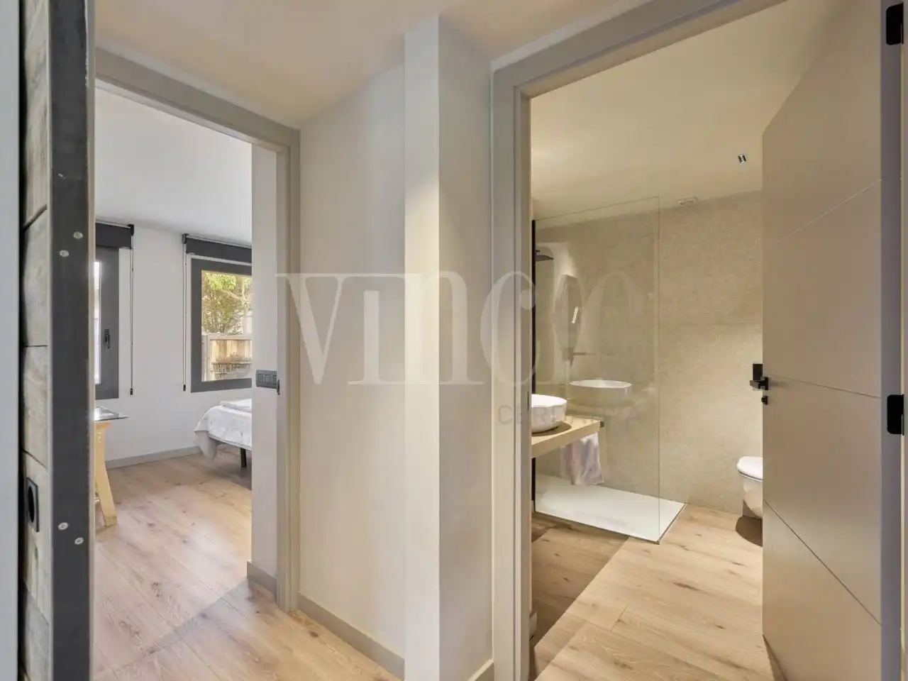 Dormitori de Casa o xalet en venda en Puigcerdà amb Calefacció, Jardí privat i Parquet