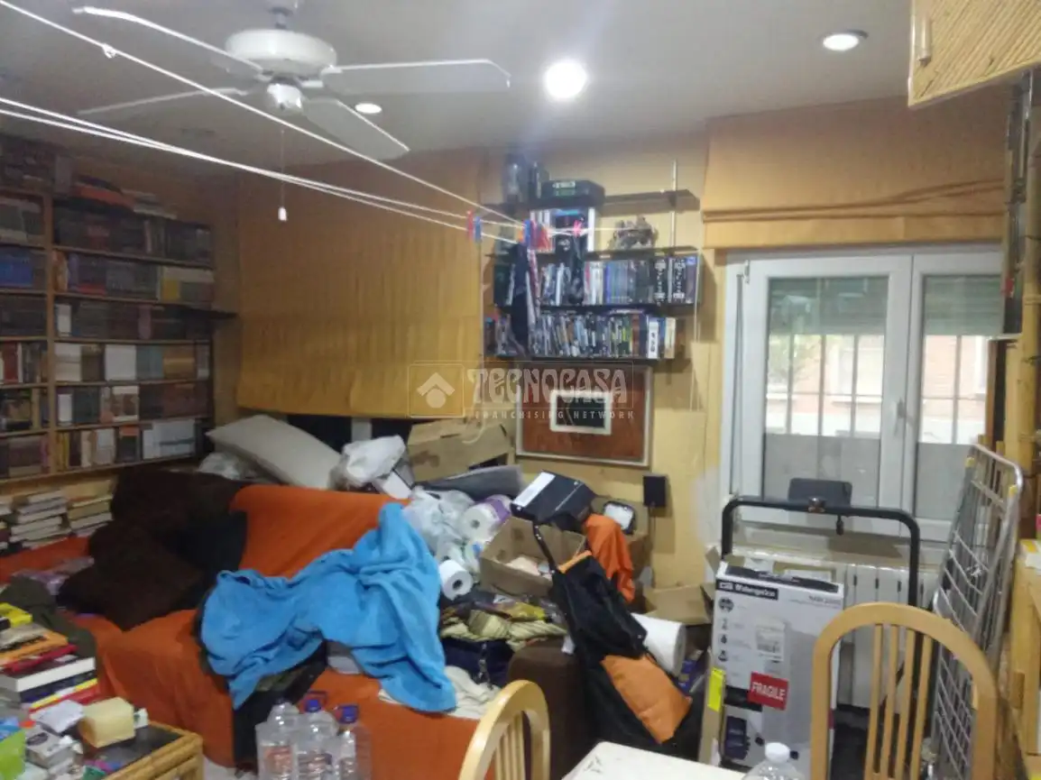 Flat for sale in Zaragoza  with Air Conditioner, Heating and Alarm