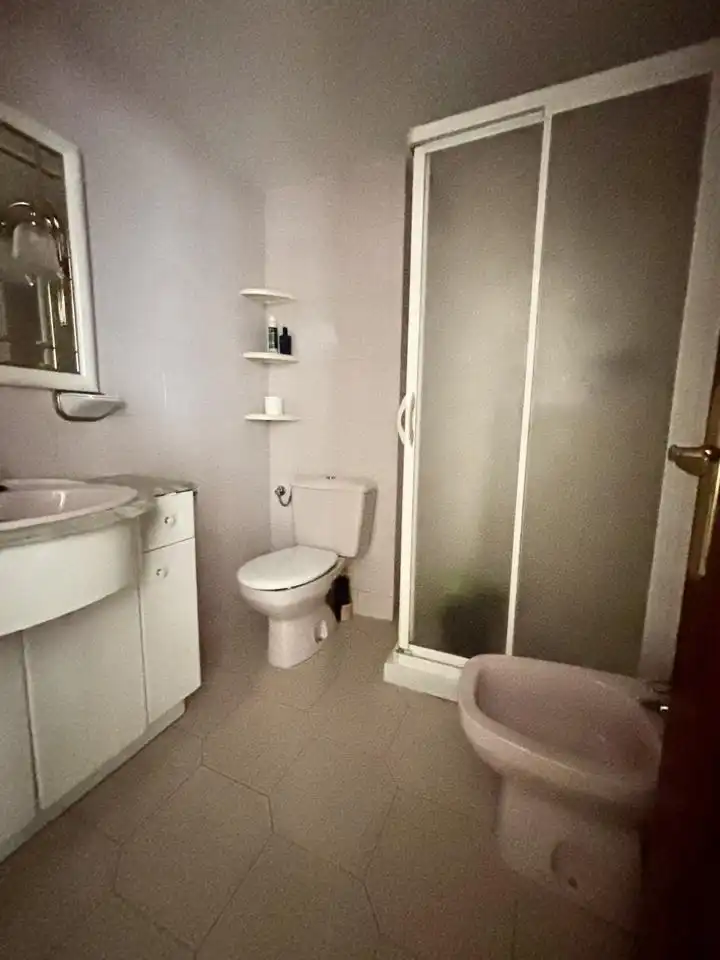 Bathroom of Flat for sale in Zaragoza  with Air Conditioner, Heating and Terrace