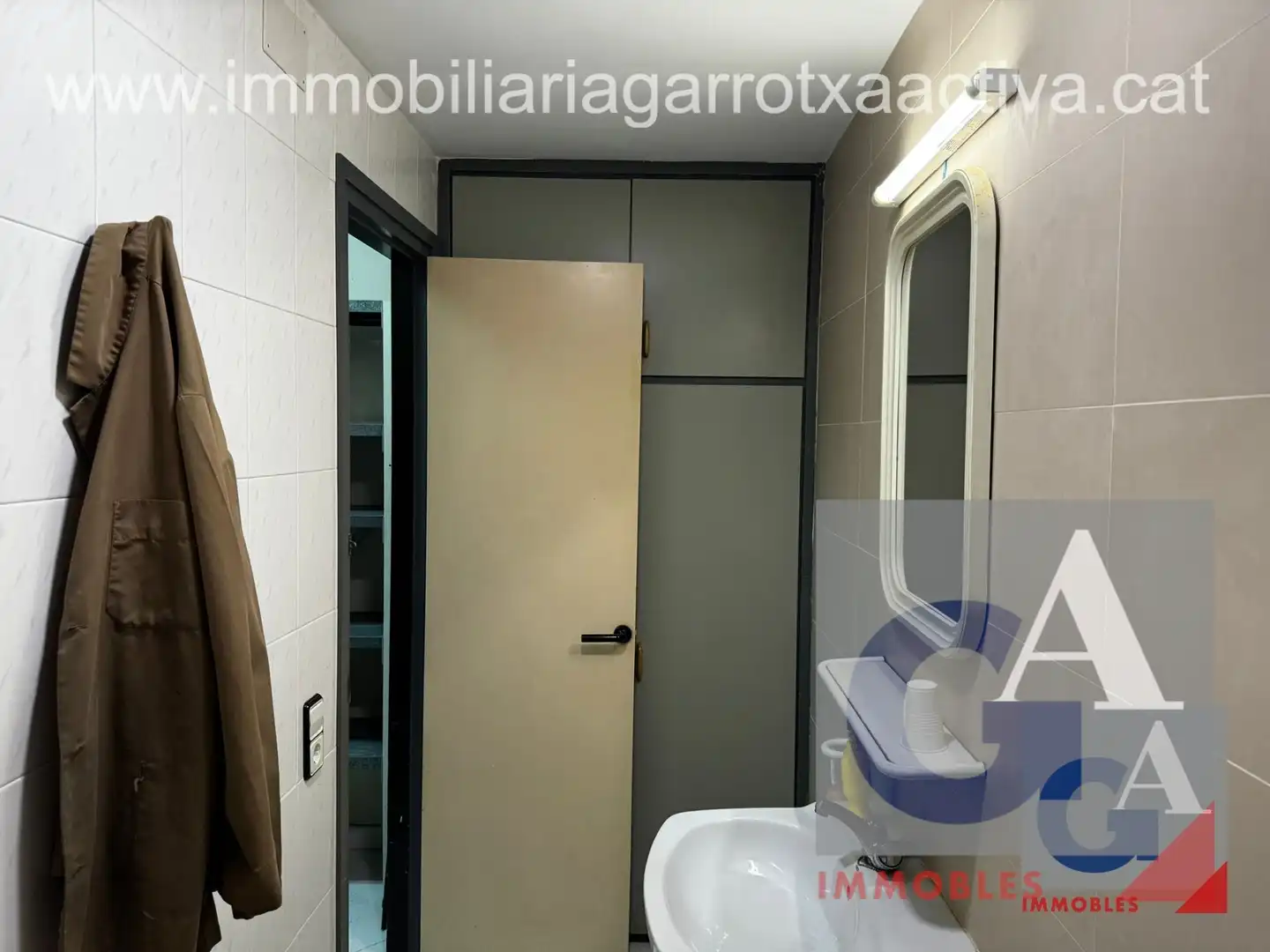 Gewerbefläche zum Verkauf in Olot, imagen 18