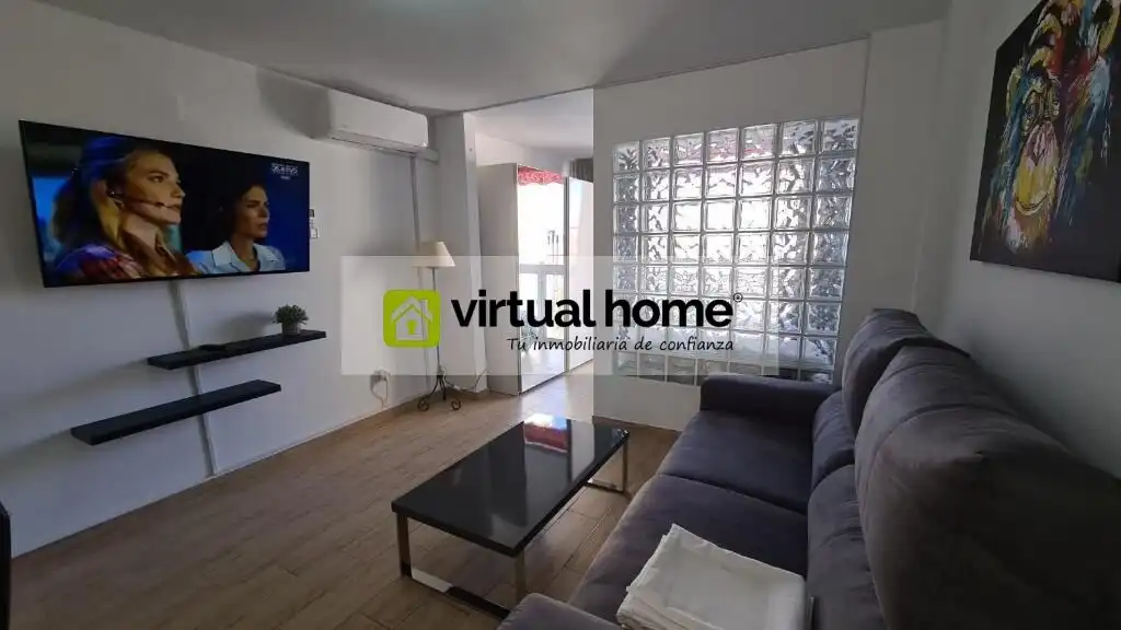 Wohnzimmer von Wohnung zum Verkauf in Benidorm mit Klimaanlage und Gemeinschaftspool