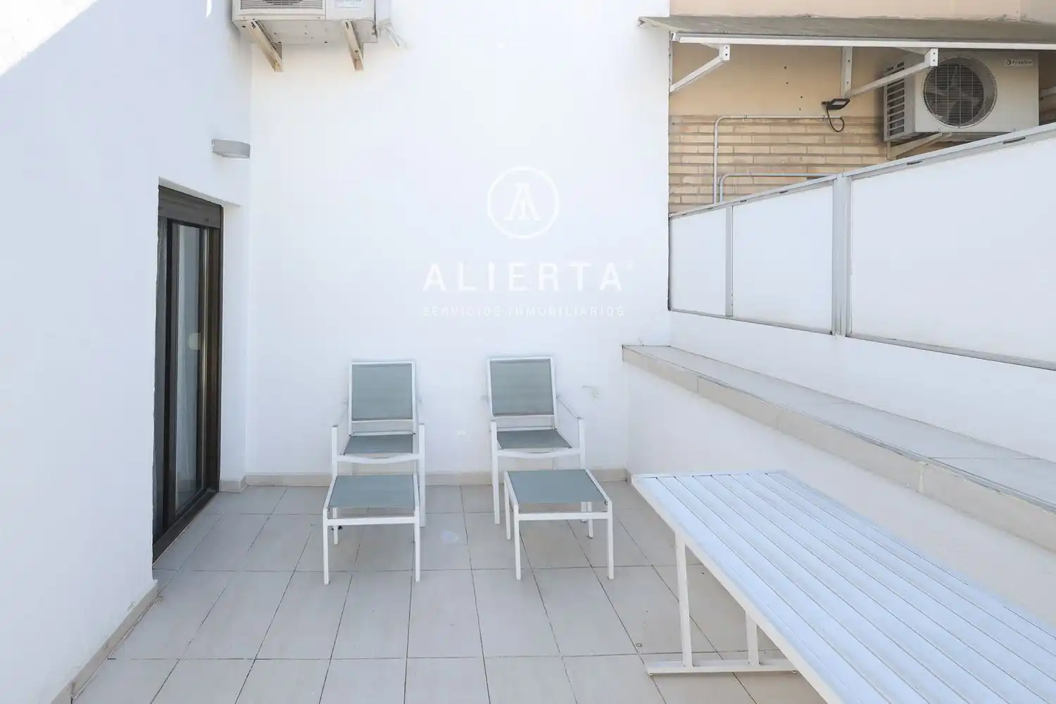 Terrace of Flat for rent in Zaragoza  with Air Conditioner and Heating