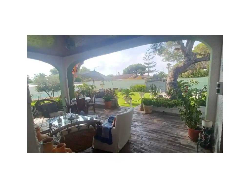 Casa amb piscina en venda a Calle Pablo Neruda-Cmor, imagen 12