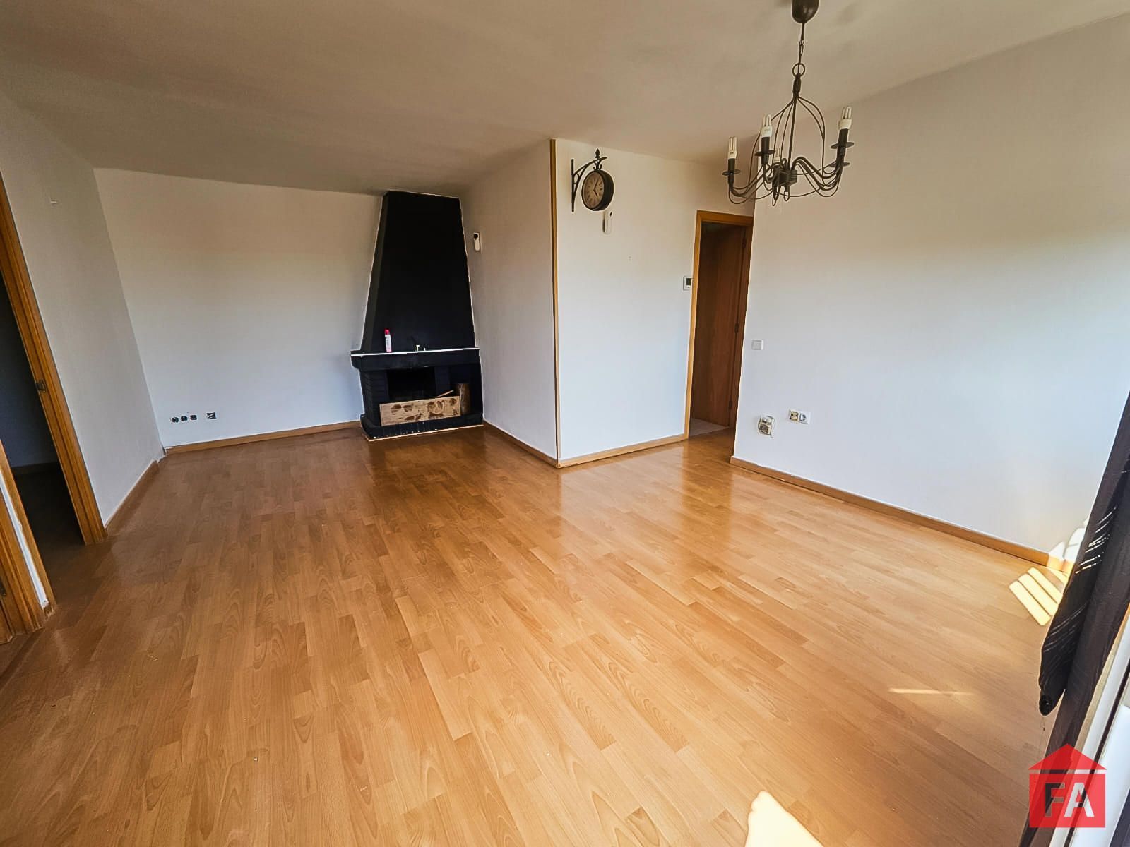 Living room of Flat for sale in Santa Oliva  with Parquet flooring, Terrace and Balcony