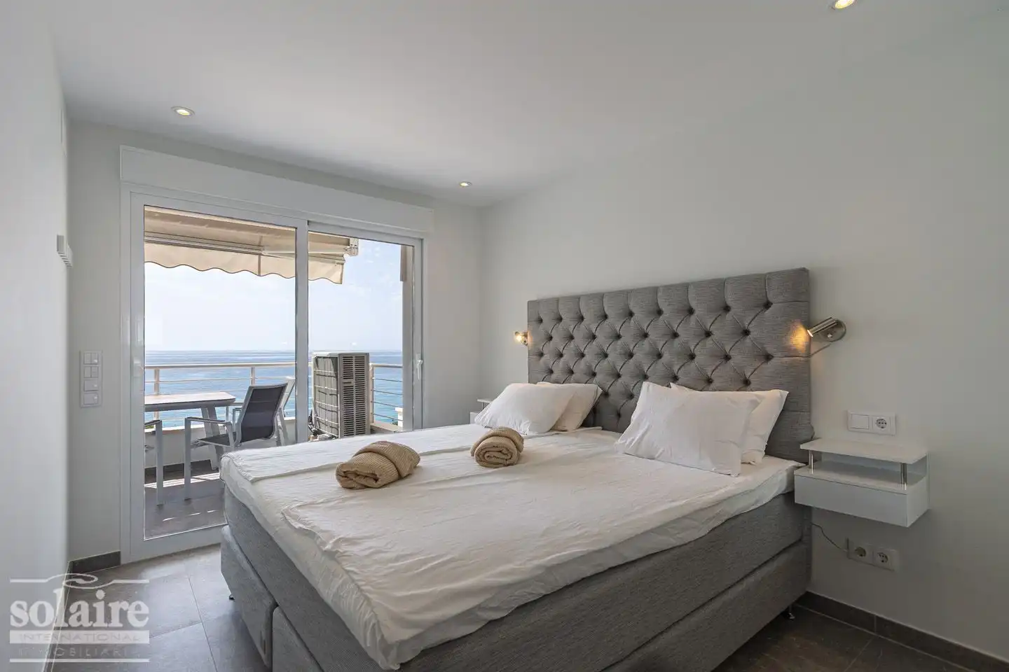 Dormitori de Apartament de lloguer en Altea amb Aire condicionat, Calefacció i Terrassa