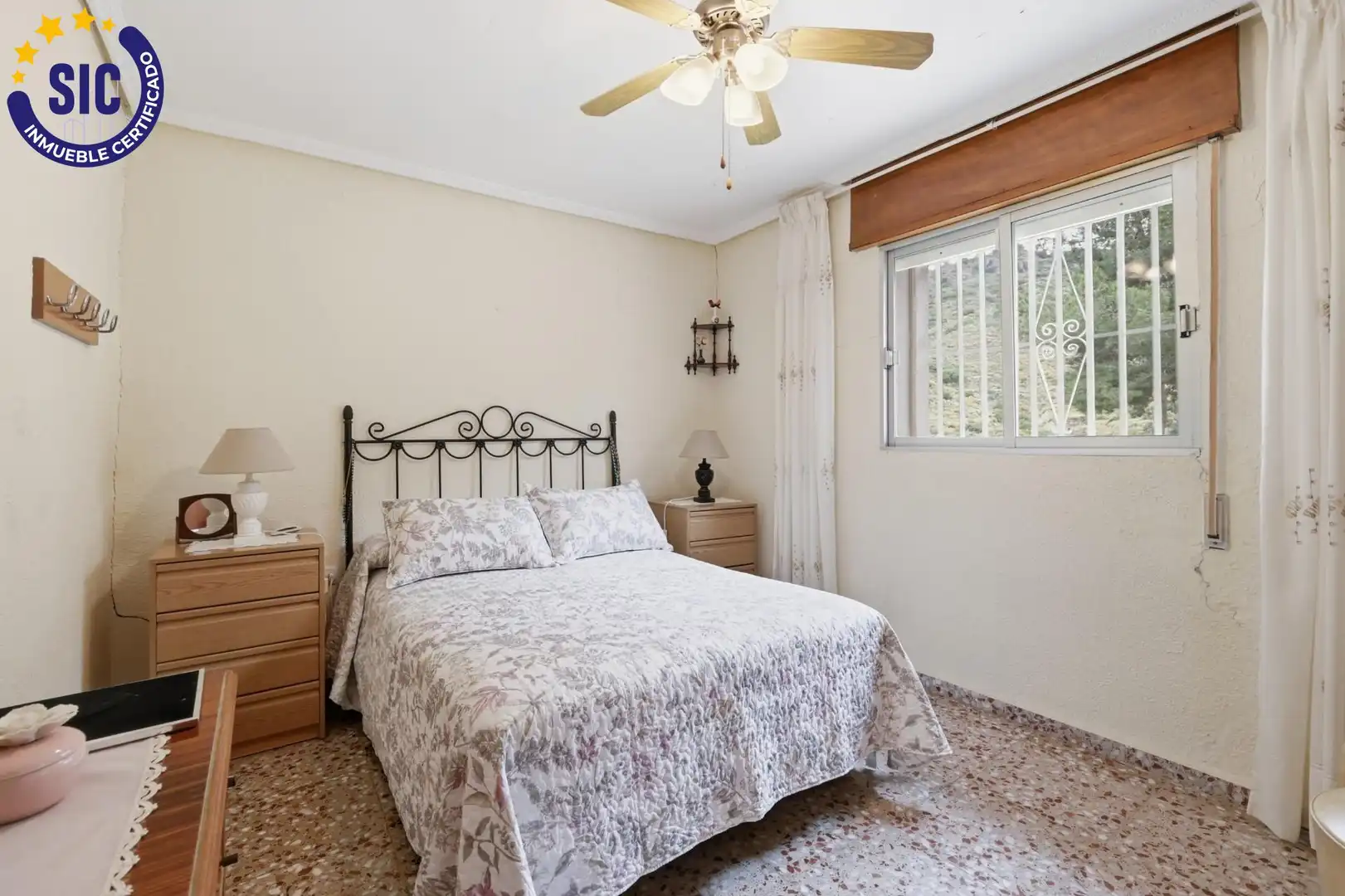 Habitación de Casa o chalet en venta en Montroi / Montroy con Jardín privado, Terraza y Piscina