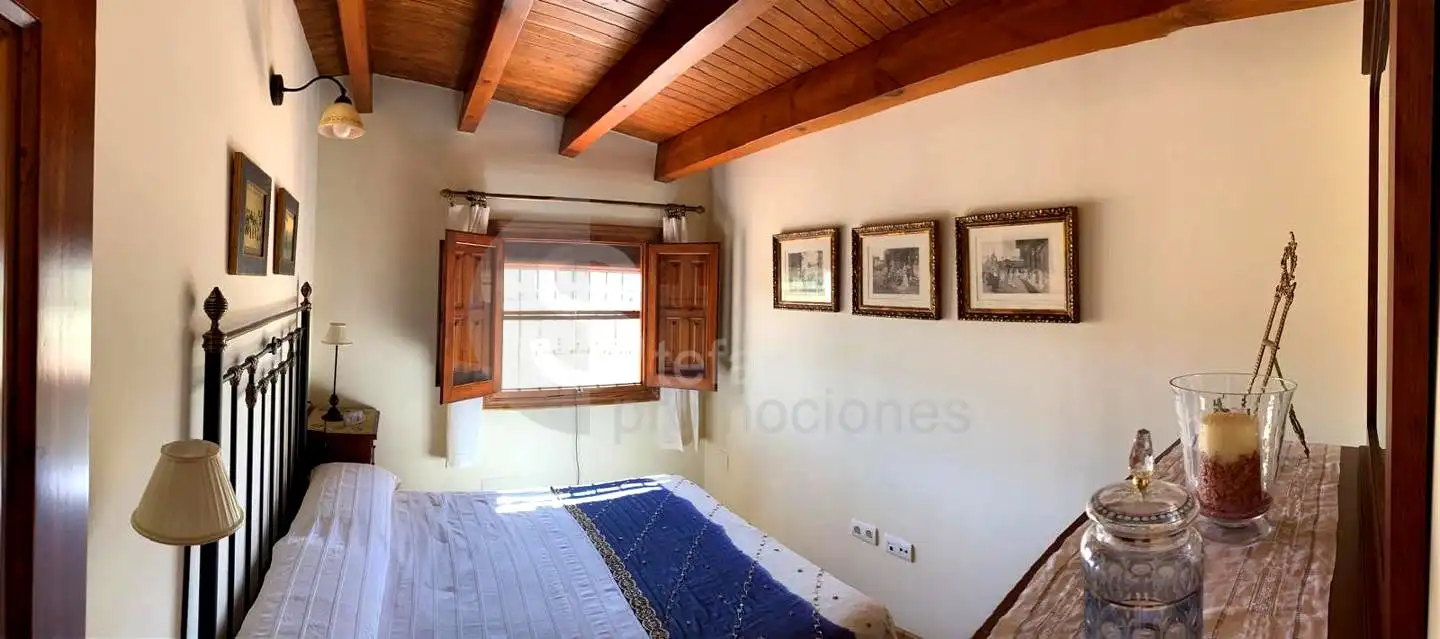 Dormitori de Casa o xalet en venda en Álora amb Aire condicionat, Jardí privat i Terrassa