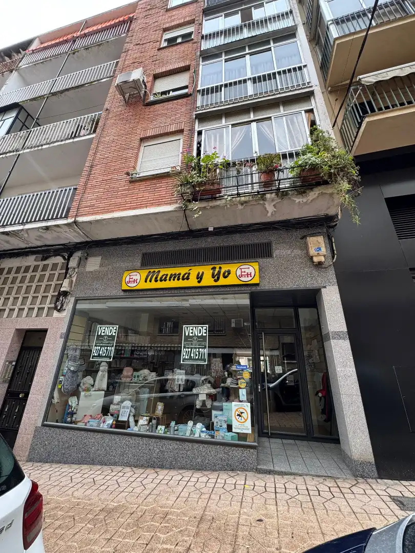 Locale commerciale in vendita a Avenida de la Vera 18, imagen 23