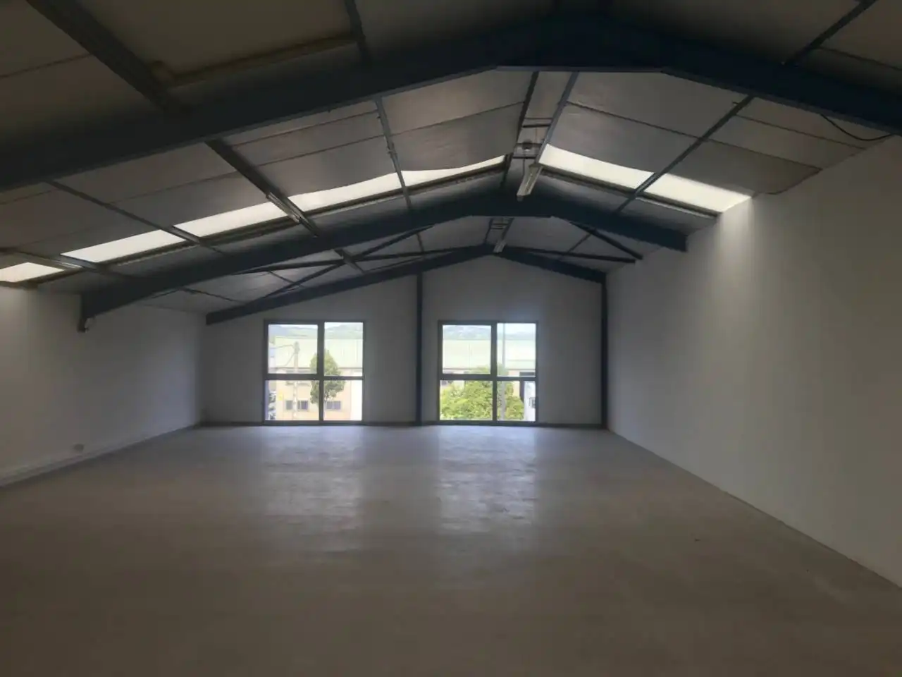 Industriegebäude zur Miete in Calle poligono de asipo calleB parcela, imagen 9