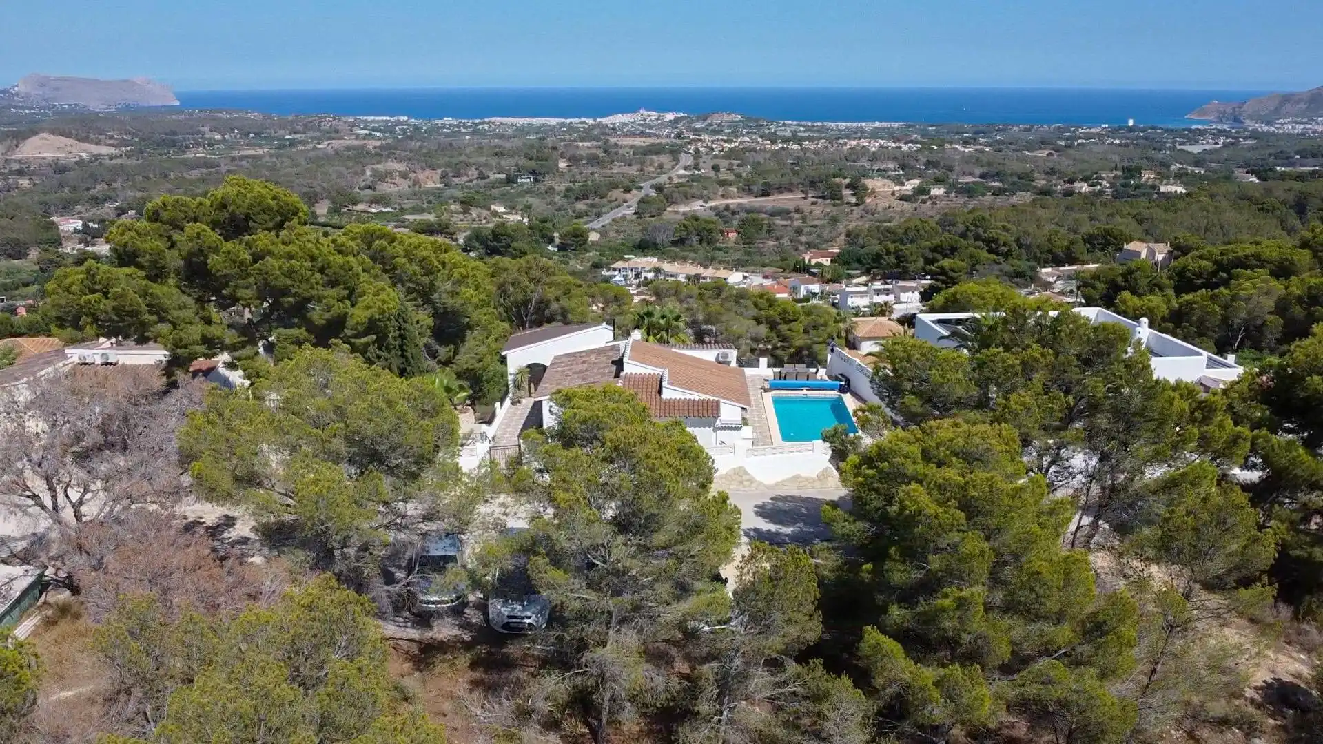 Vista exterior de Casa o chalet en venta en La Nucia con Aire acondicionado, Calefacción y Jardín privado