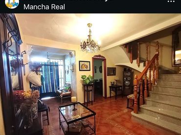 Casa con balcón en venta en Mancha Real