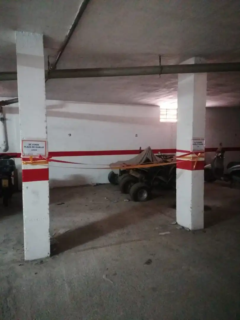 Parkplatz von Garage zur Miete in Murcia