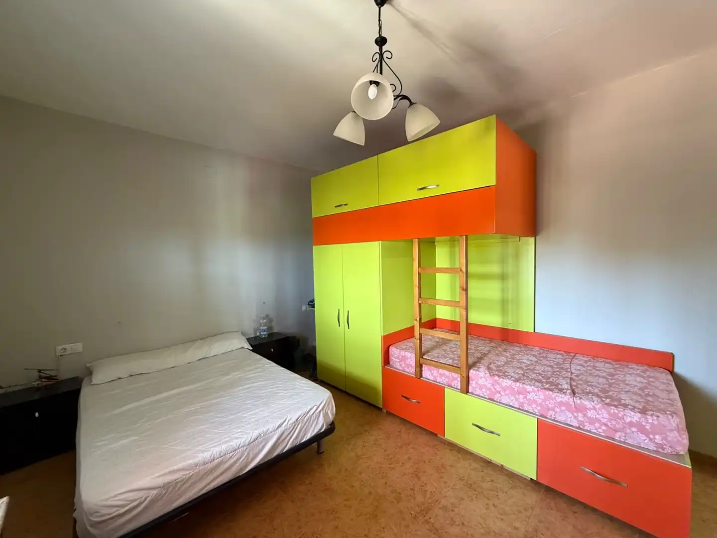 Schlafzimmer von Country house zum Verkauf in Utrera mit Privatgarten, Terrasse und Schwimmbad