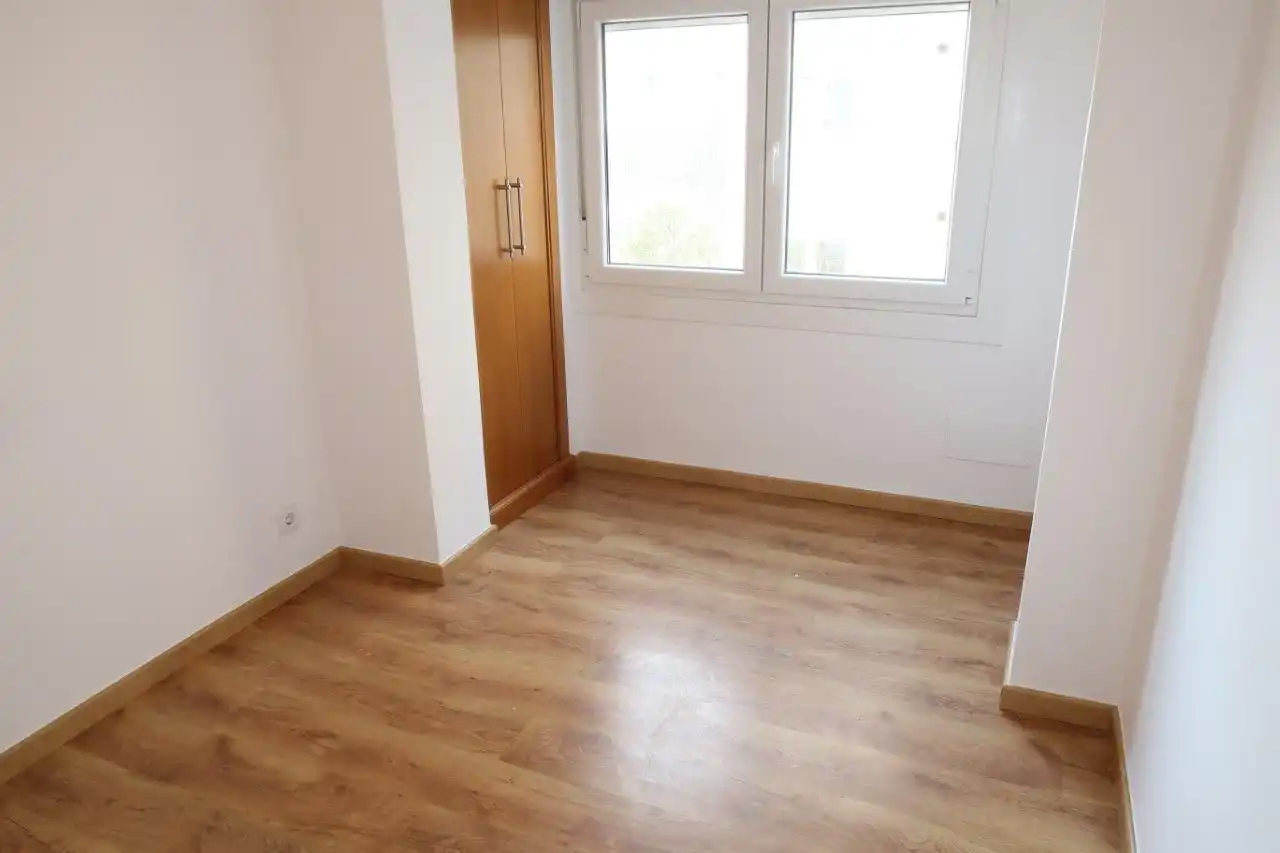 Habitación de Edificio en venta en A Coruña Capital 