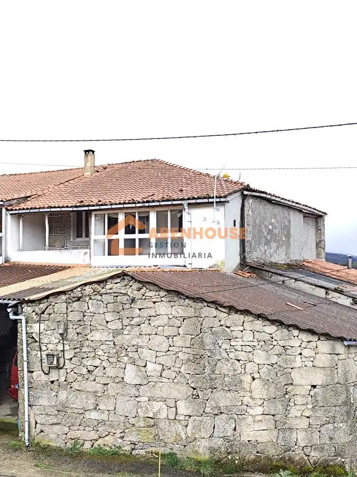 Casa amb jardí en venda a Montederramo, imagen 2